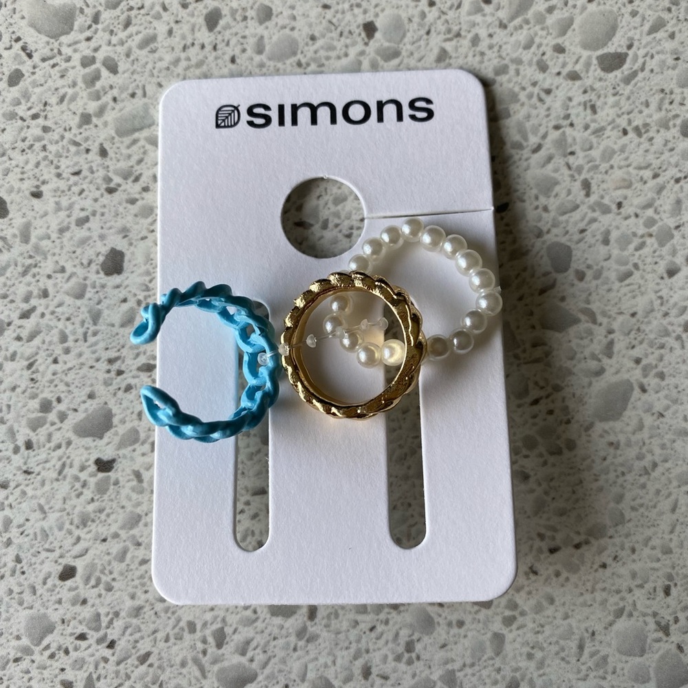 Rings - Picture 3 of 5